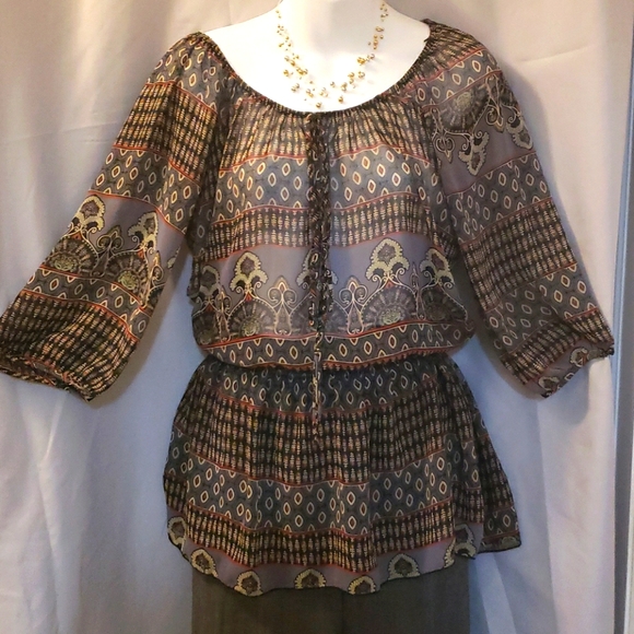 🎉3/$40🎉Boho Sheer Blouse - Picture 1 of 4